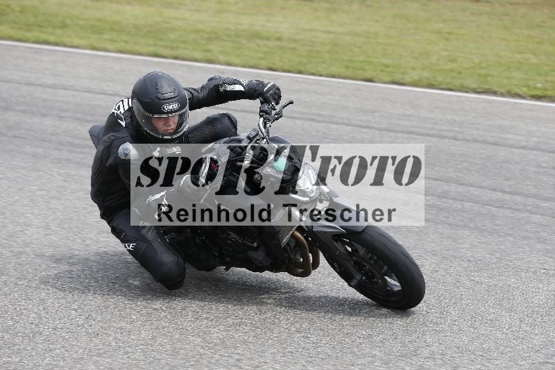 Archiv-2025/25 10.06.2025 MaxRacing ADR/Gruppe gruen/10